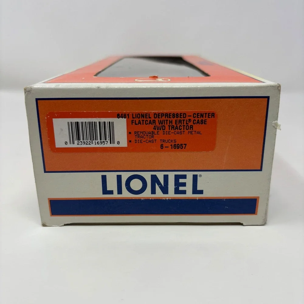 Lionel 6461 Depressed-Center Flatcar with ERTL Case 4WD Tractor 6-16957 O Gauge